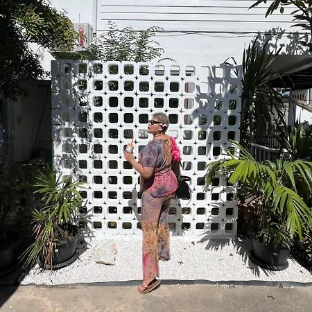 Sawaddeethaweesuk At Kohlarn Apartment Bagian luar foto